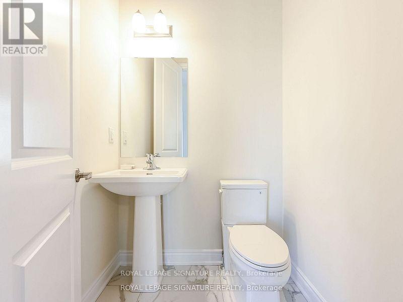 3448 Mosley Gate, Oakville, Ontario  L6H 7C6 - Photo 19 - W12534266