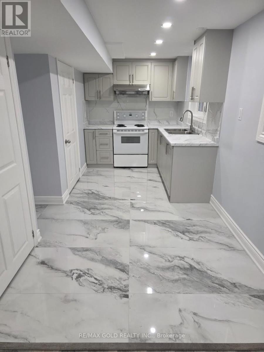 26 - 62 Davis Crescent, Halton Hills, Ontario  L7G 5P3 - Photo 4 - W12534282