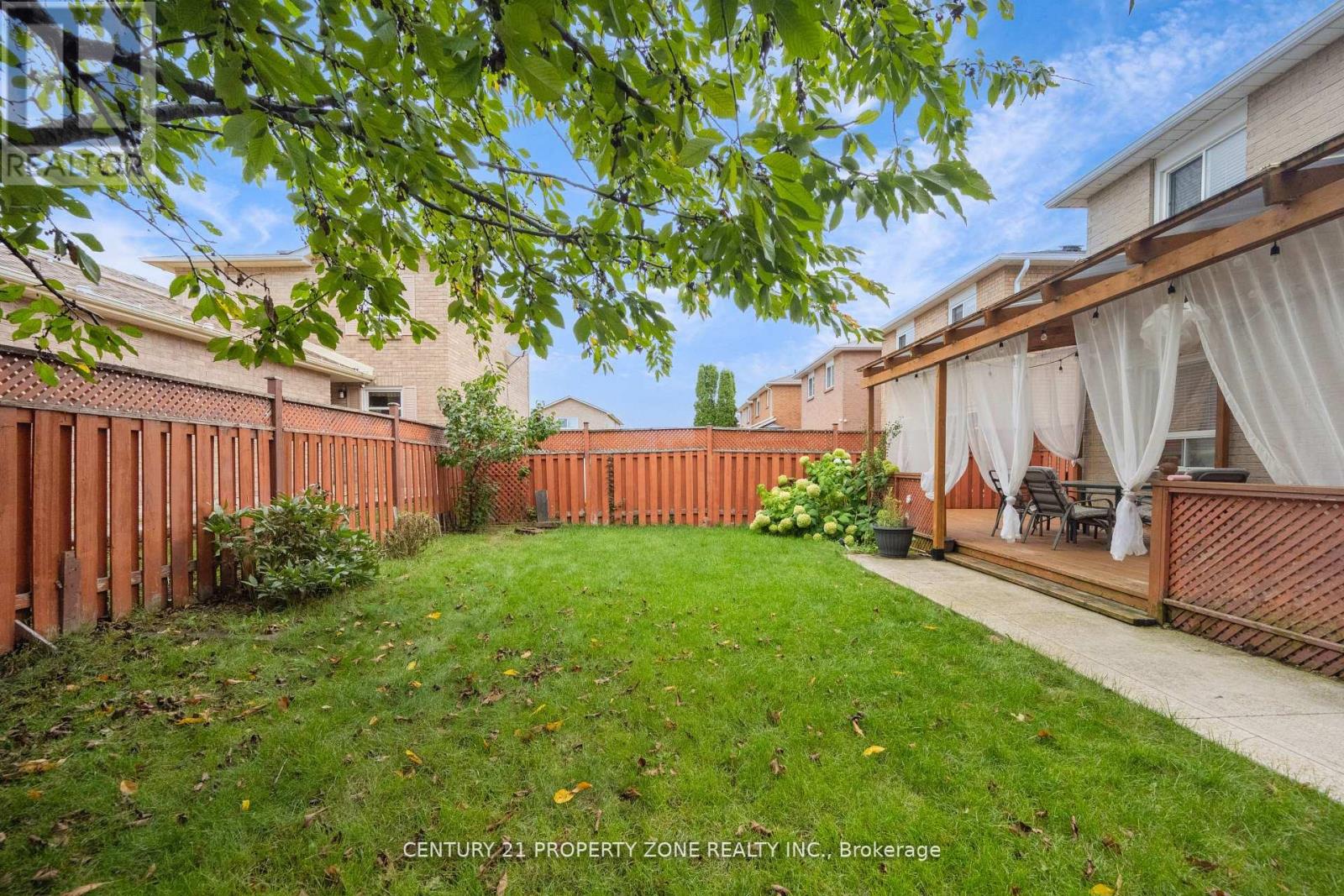 2 Cortez Court, Brampton, Ontario  L6X 3Z4 - Photo 34 - W12534306