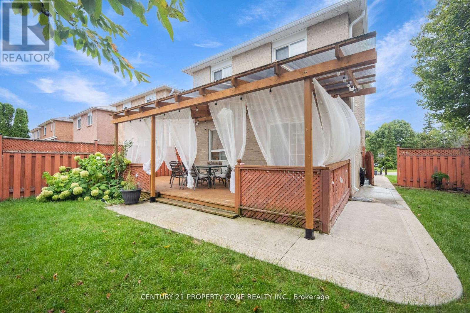 2 Cortez Court, Brampton, Ontario  L6X 3Z4 - Photo 35 - W12534306