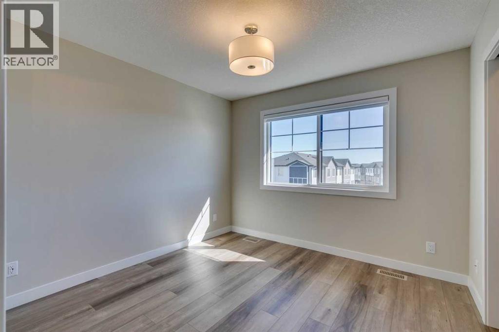 104, 285 Chelsea Court, Chestermere, Alberta  T1X 2W7 - Photo 28 - A2255553