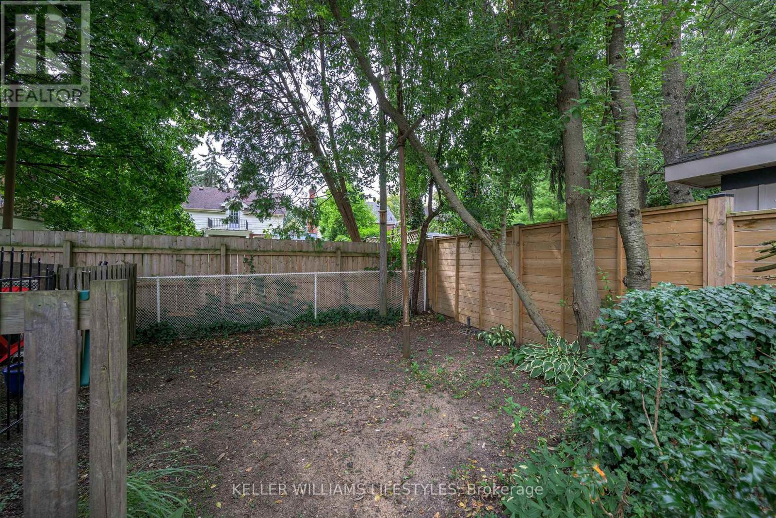 179 Devonshire Avenue, London South, Ontario N6C 2H9 - Photo 39 - X12534384