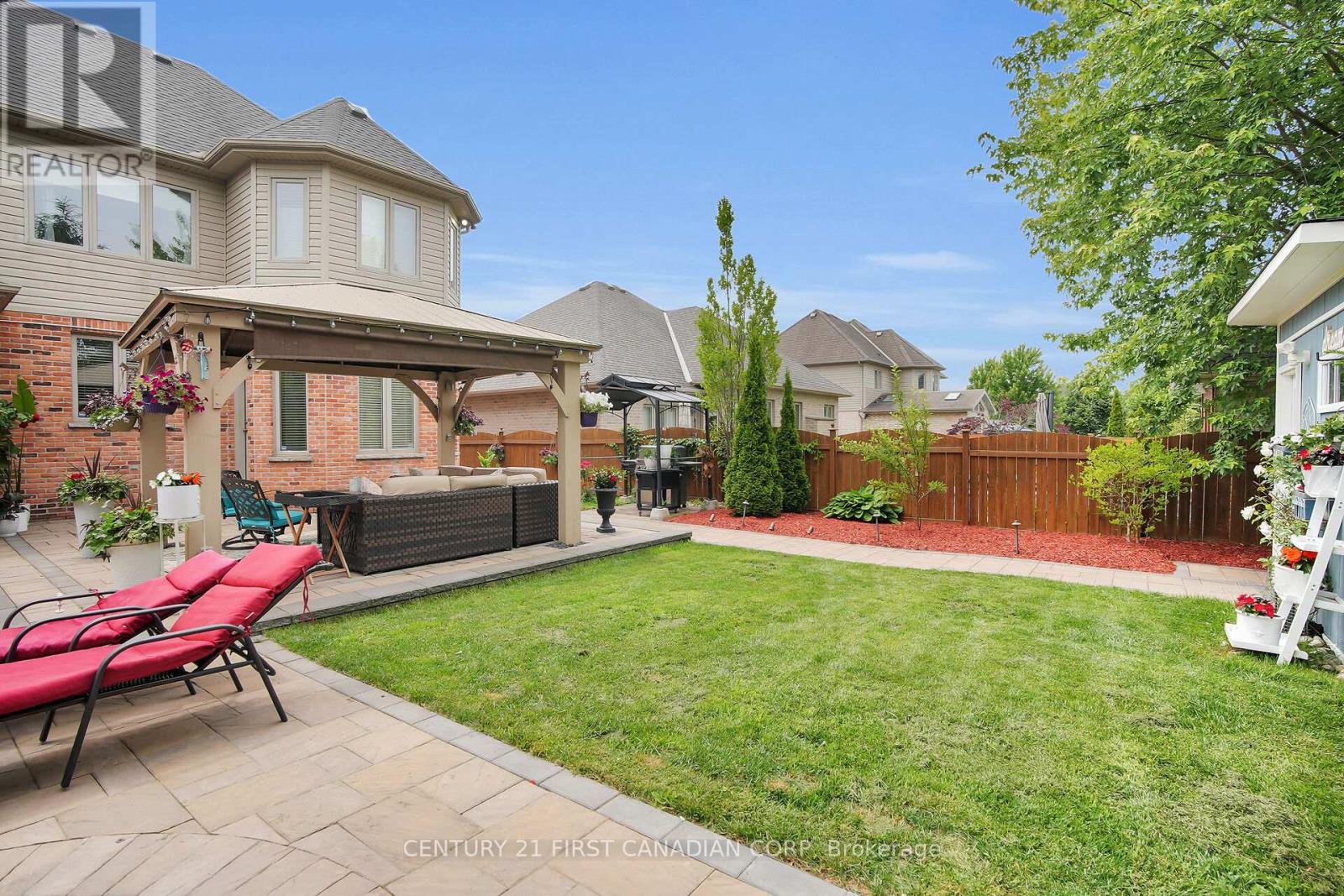 205 East Rivertrace Walk, London North, Ontario  N6G 5L1 - Photo 10 - X12534564