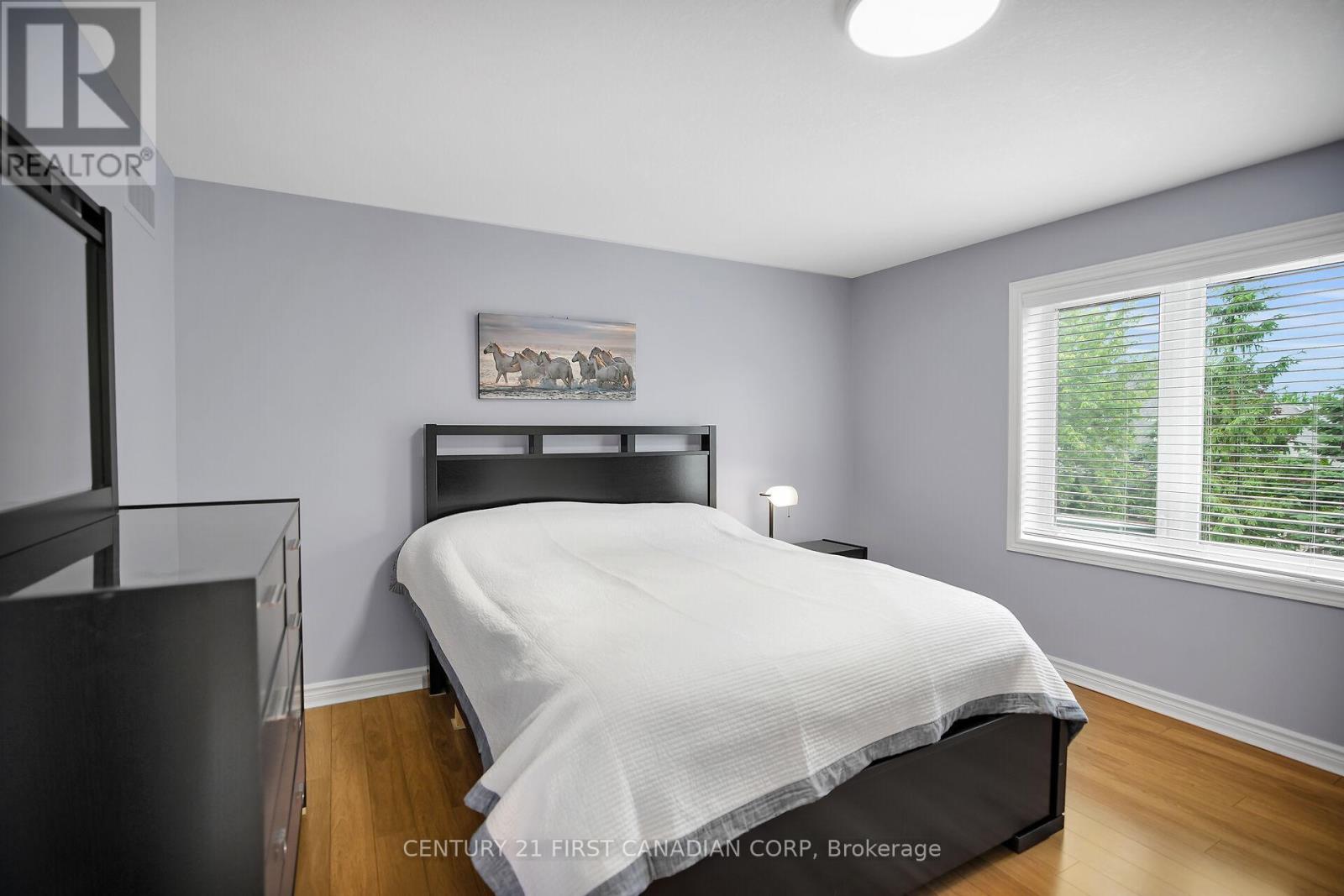 205 East Rivertrace Walk, London North, Ontario  N6G 5L1 - Photo 35 - X12534564