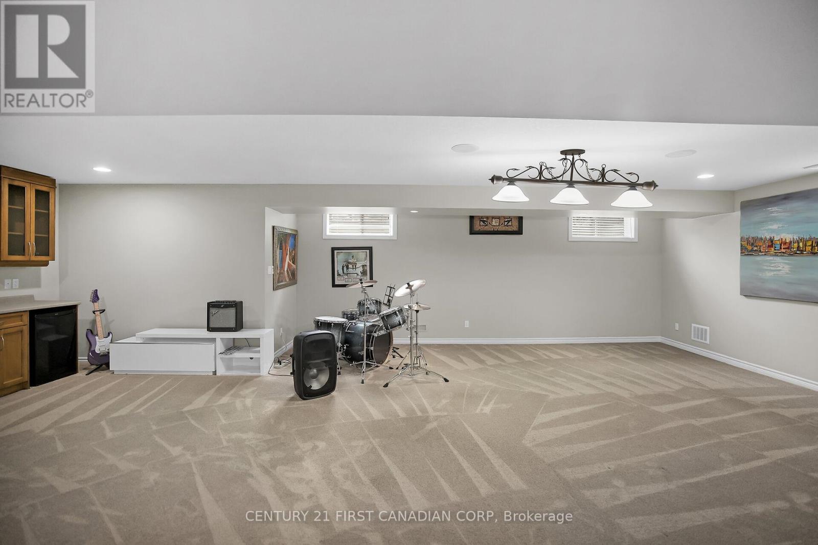 205 East Rivertrace Walk, London North, Ontario  N6G 5L1 - Photo 40 - X12534564