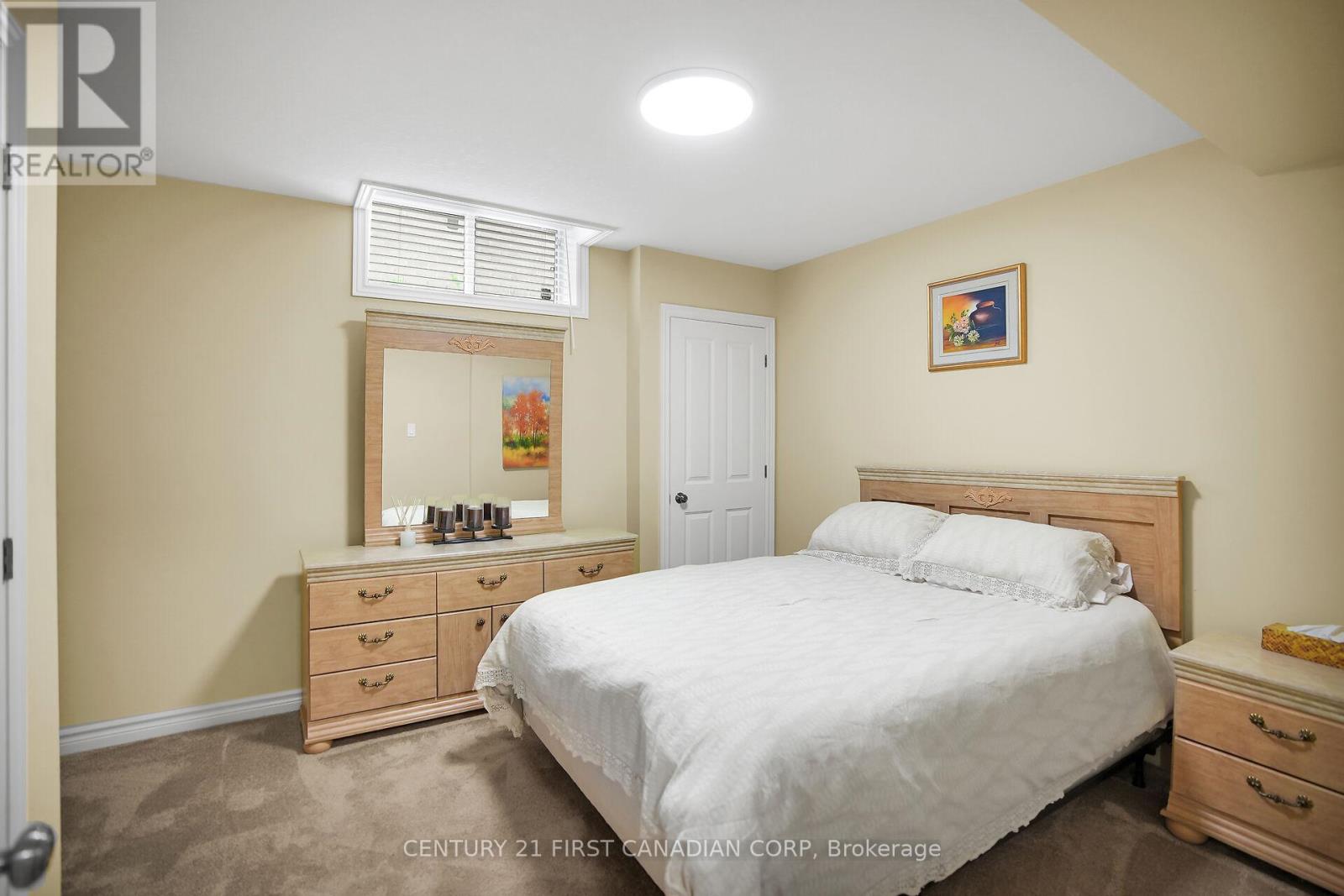 205 East Rivertrace Walk, London North, Ontario  N6G 5L1 - Photo 46 - X12534564