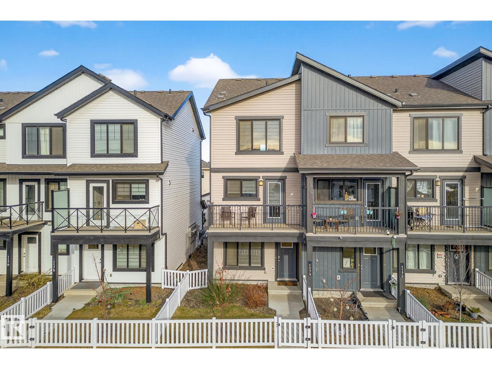 1174 Aster Bv Nw, Edmonton, Alberta  T6T 2S2 - Photo 2 - E4465401