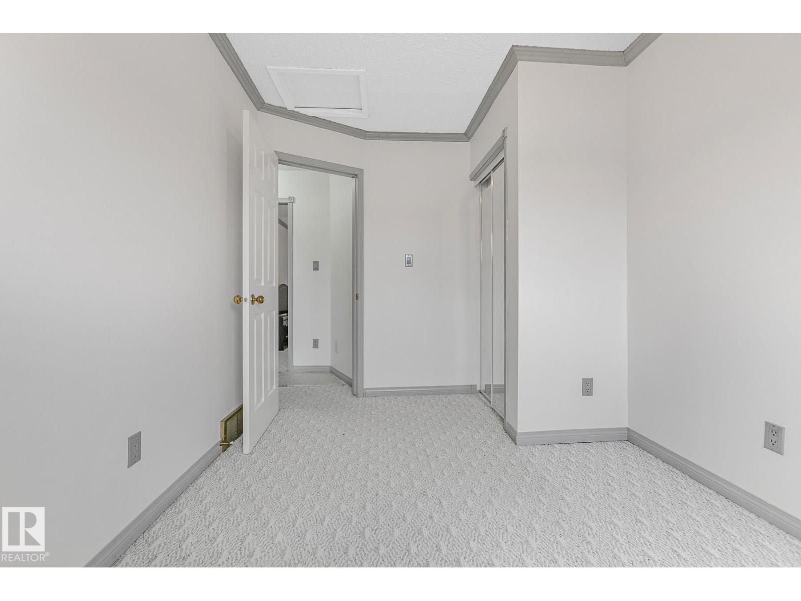 Unknown Address, ,    - Photo 38 - E4465402