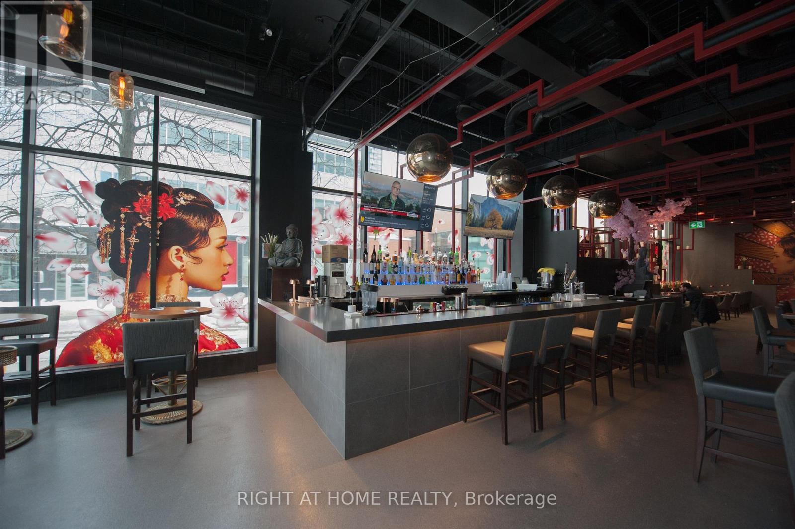 102 - 305 King Street W, Kitchener, Ontario  N2G 1B9 - Photo 10 - X12534250