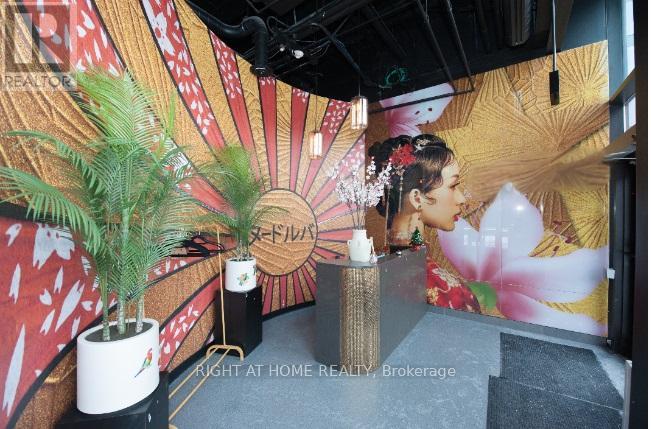 102 - 305 King Street W, Kitchener, Ontario  N2G 1B9 - Photo 4 - X12534250