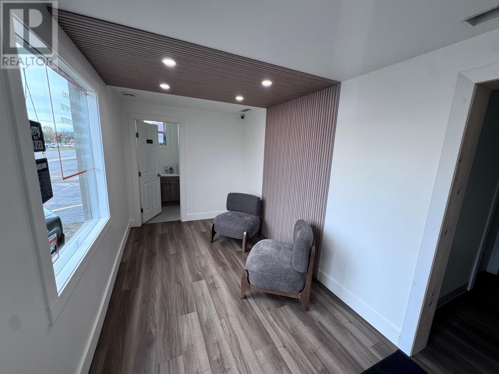 335 Cumberland St N, Thunder Bay, Ontario  P7A 4P1 - Photo 4 - TB253441