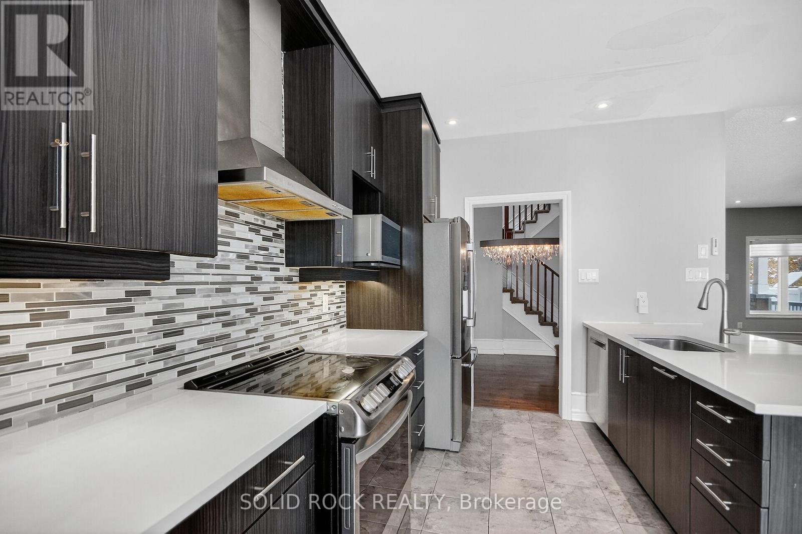 118 Wilhelmina Place, Ottawa, Ontario  K4M 0B4 - Photo 15 - X12534474