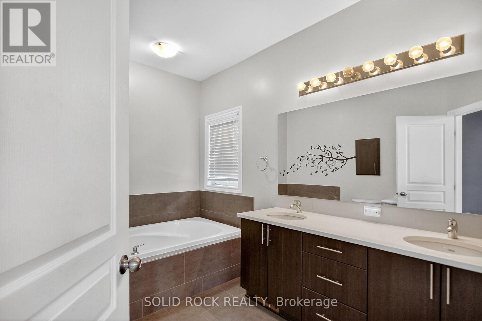 118 Wilhelmina Place, Ottawa, Ontario  K4M 0B4 - Photo 27 - X12534474