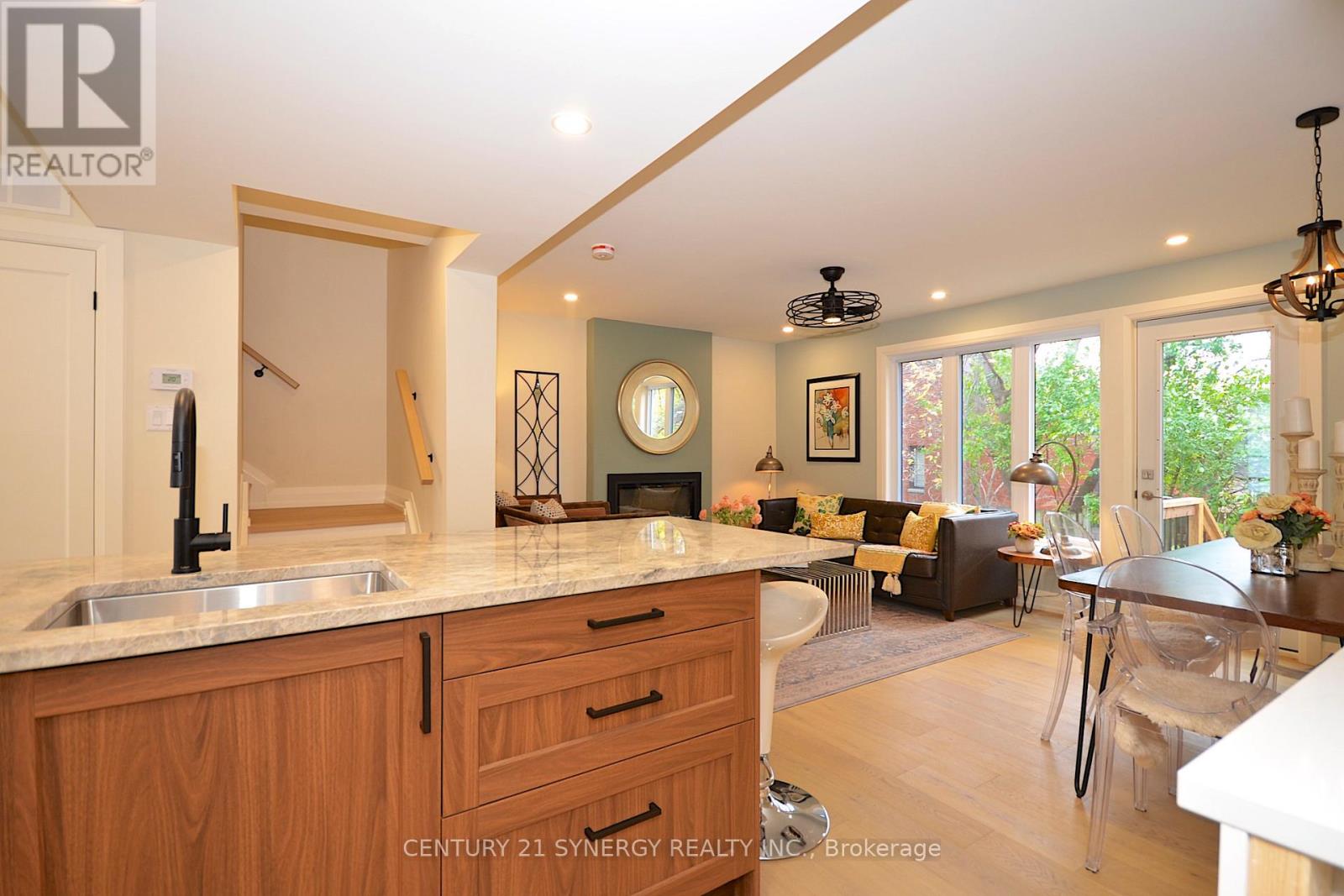 32 - 660 Hochelaga Street, Ottawa, Ontario  K1K 2E9 - Photo 18 - X12534514