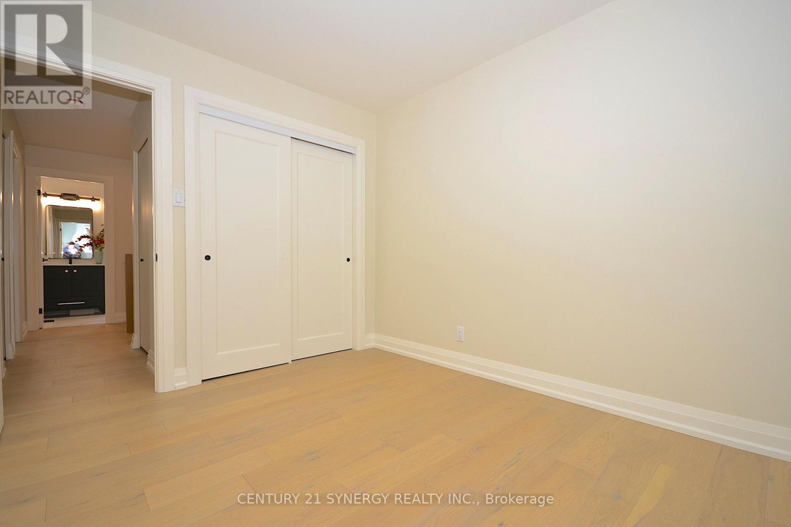 32 - 660 Hochelaga Street, Ottawa, Ontario  K1K 2E9 - Photo 38 - X12534514