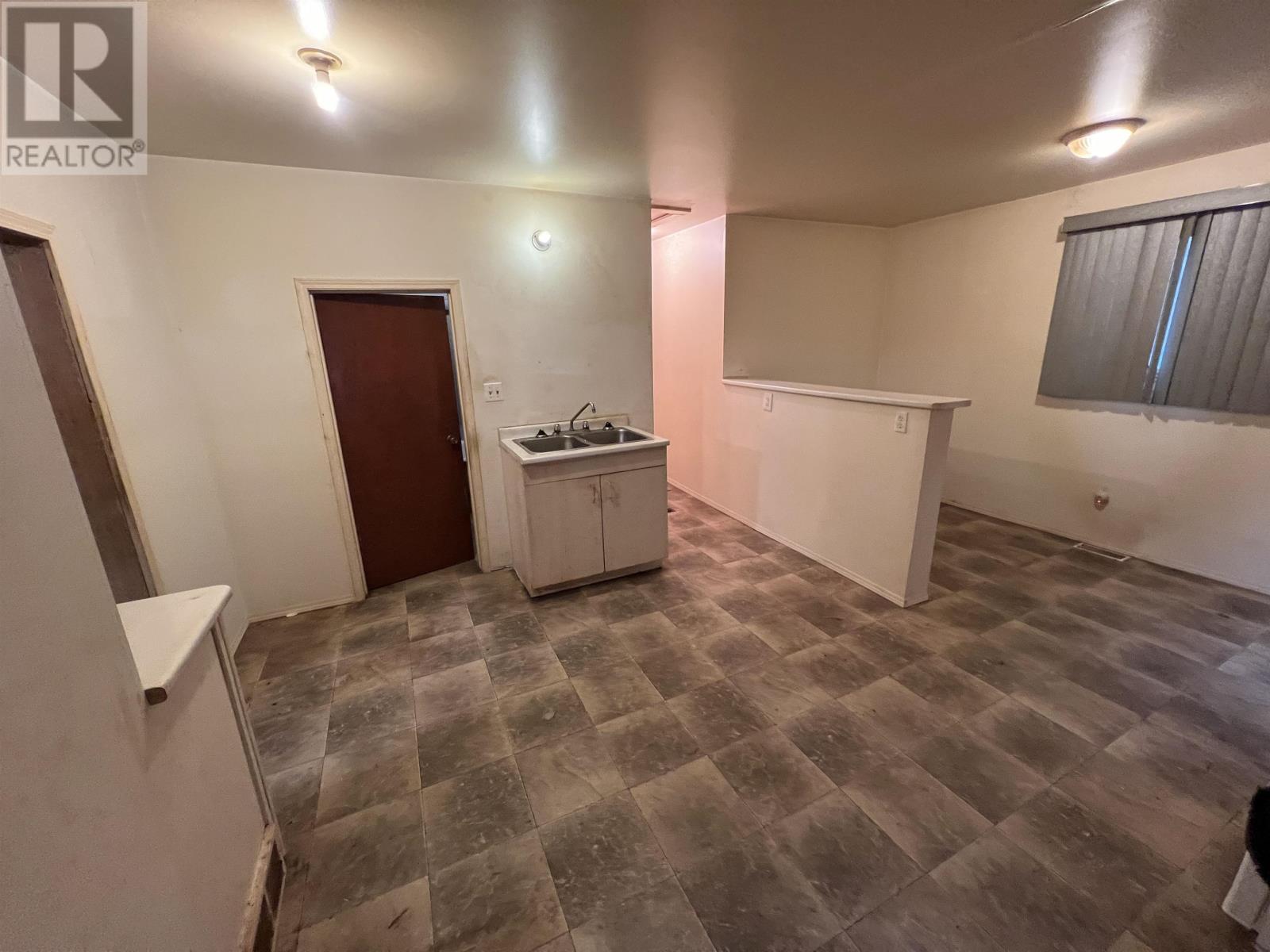 507 Fourth Avenue South, Kenora, Ontario  P9N 1Z4 - Photo 12 - TB253450