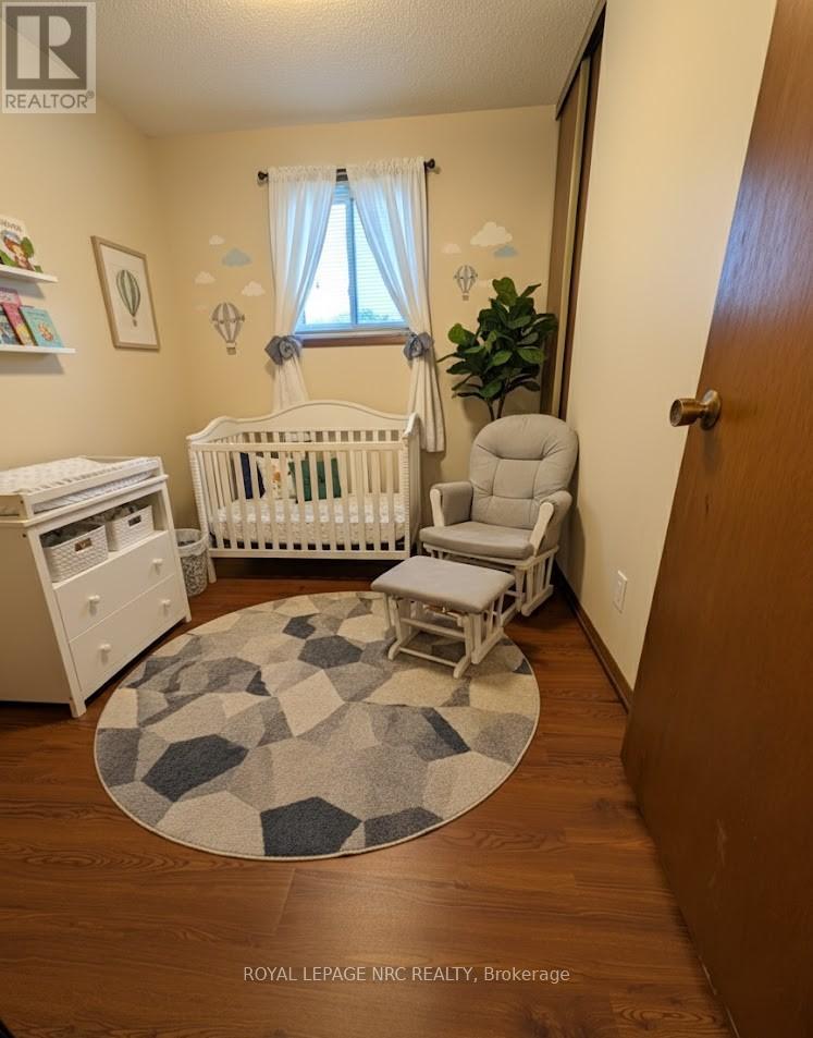 7623 Ronnie Crescent S, Niagara Falls, Ontario  L2G 7M1 - Photo 16 - X12534374