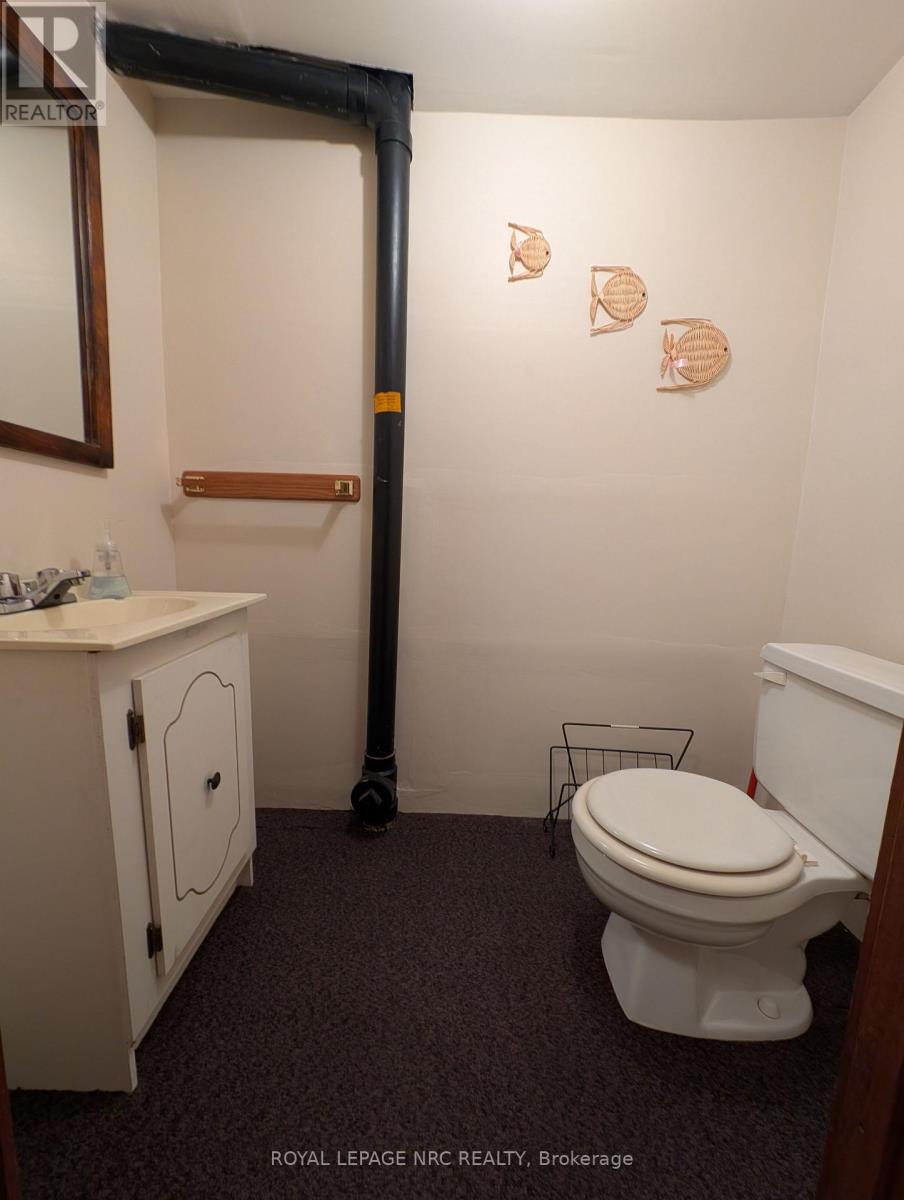 7623 Ronnie Crescent S, Niagara Falls, Ontario  L2G 7M1 - Photo 21 - X12534374