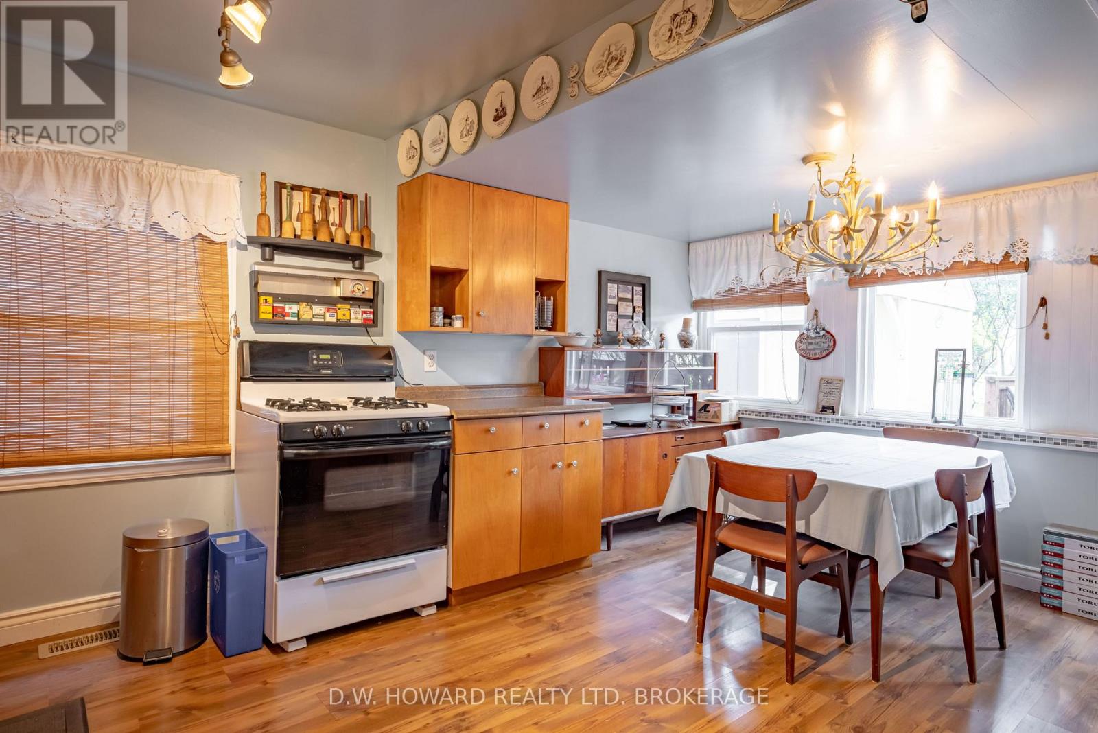 339 Beechwood Avenue, Fort Erie, Ontario  L0S 1B0 - Photo 10 - X12534460