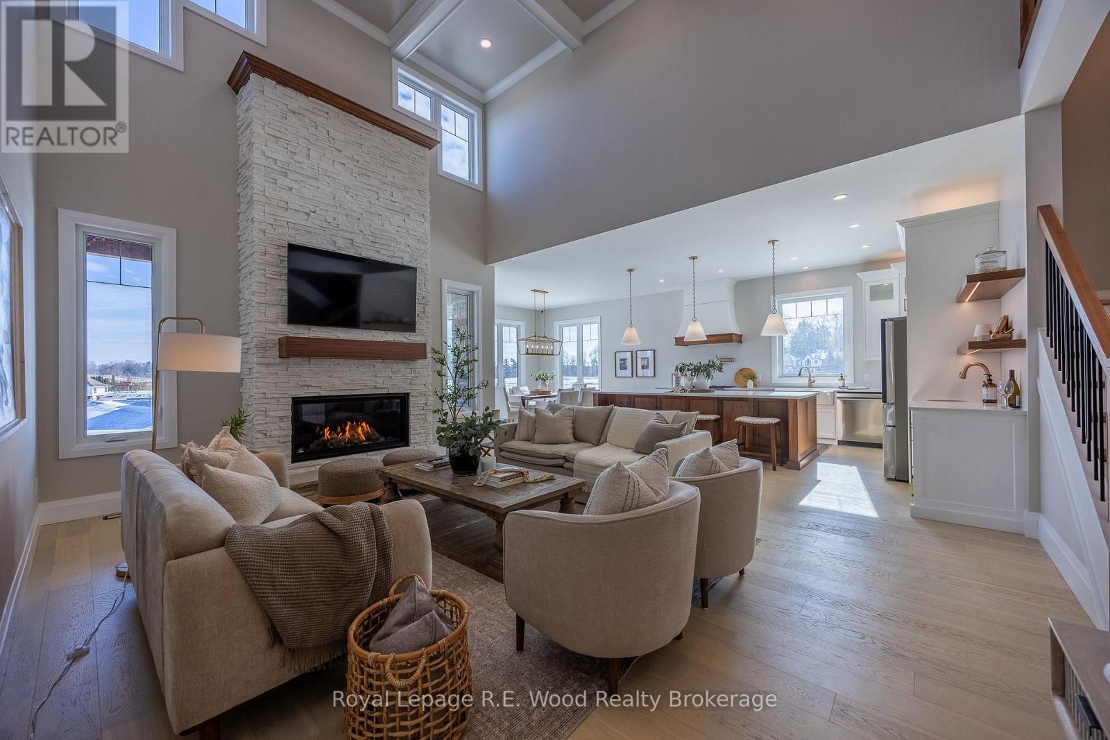 18 Greenhill Drive, Tillsonburg, Ontario  N4G 2K6 - Photo 13 - X12534538