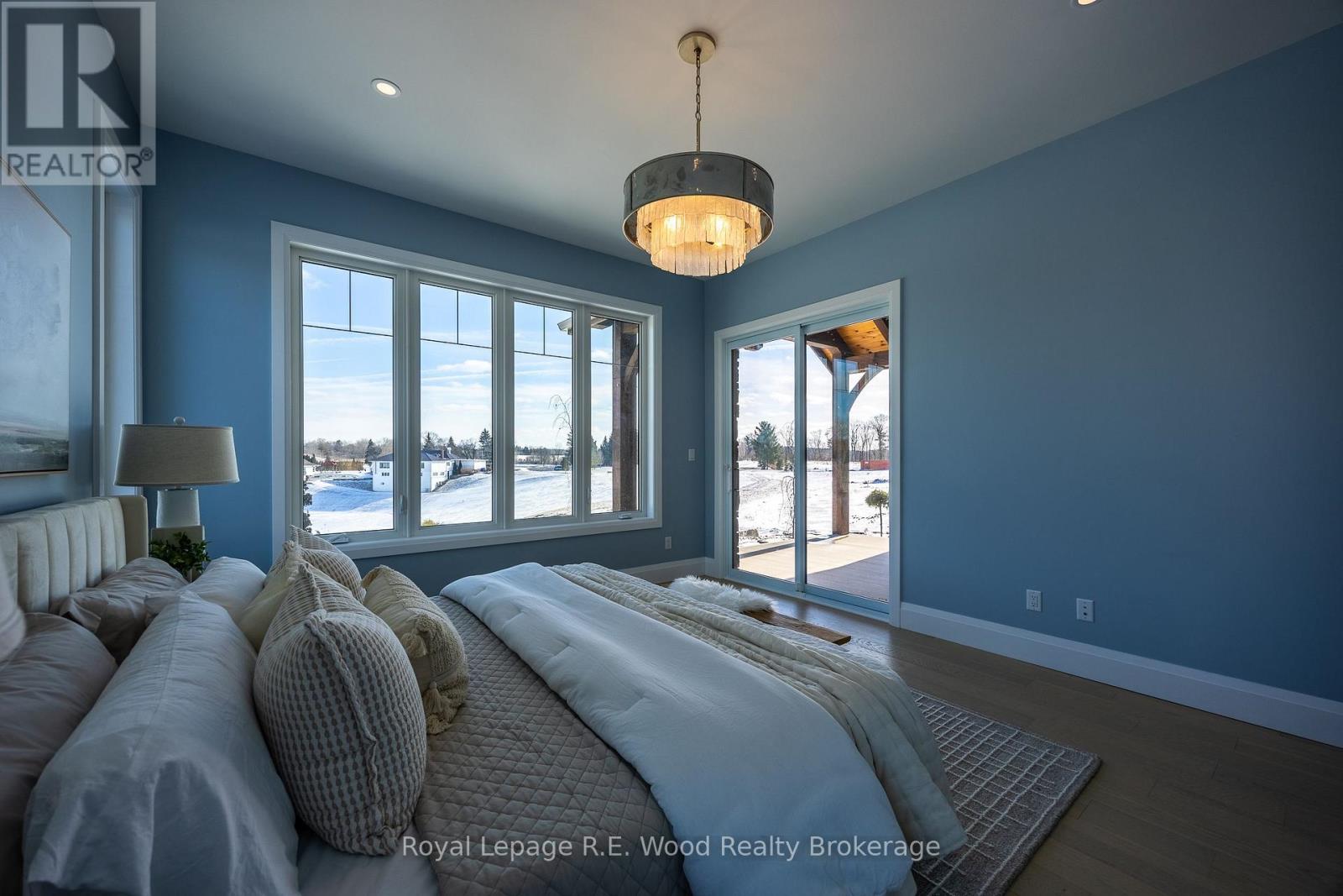 18 Greenhill Drive, Tillsonburg, Ontario  N4G 2K6 - Photo 26 - X12534538