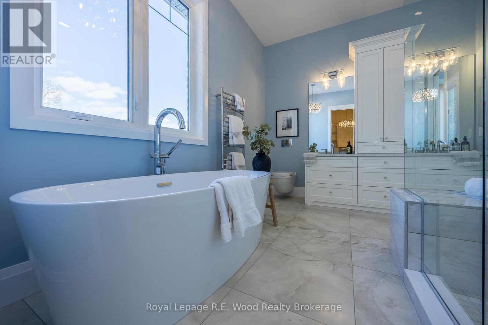 18 Greenhill Drive, Tillsonburg, Ontario  N4G 2K6 - Photo 30 - X12534538