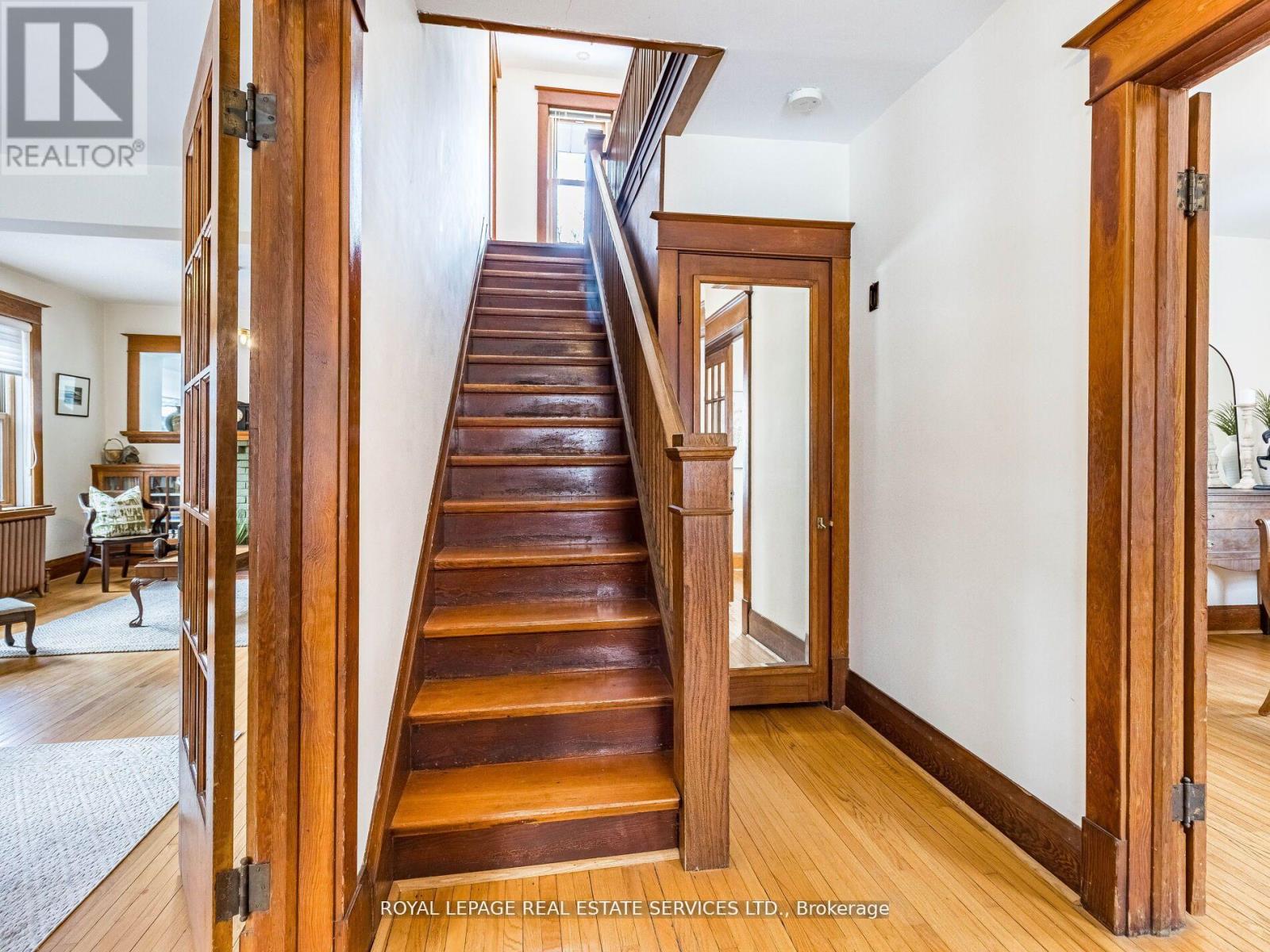 32 Wellington Street E, Brampton, Ontario  L6W 1Y4 - Photo 18 - W12243926