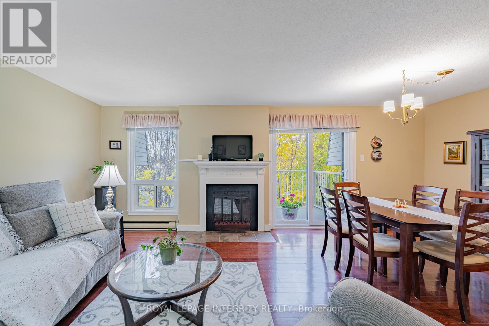 7 - 6 Sweetbriar Circle, Ottawa, Ontario  K2J 2K4 - Photo 8 - X12531374