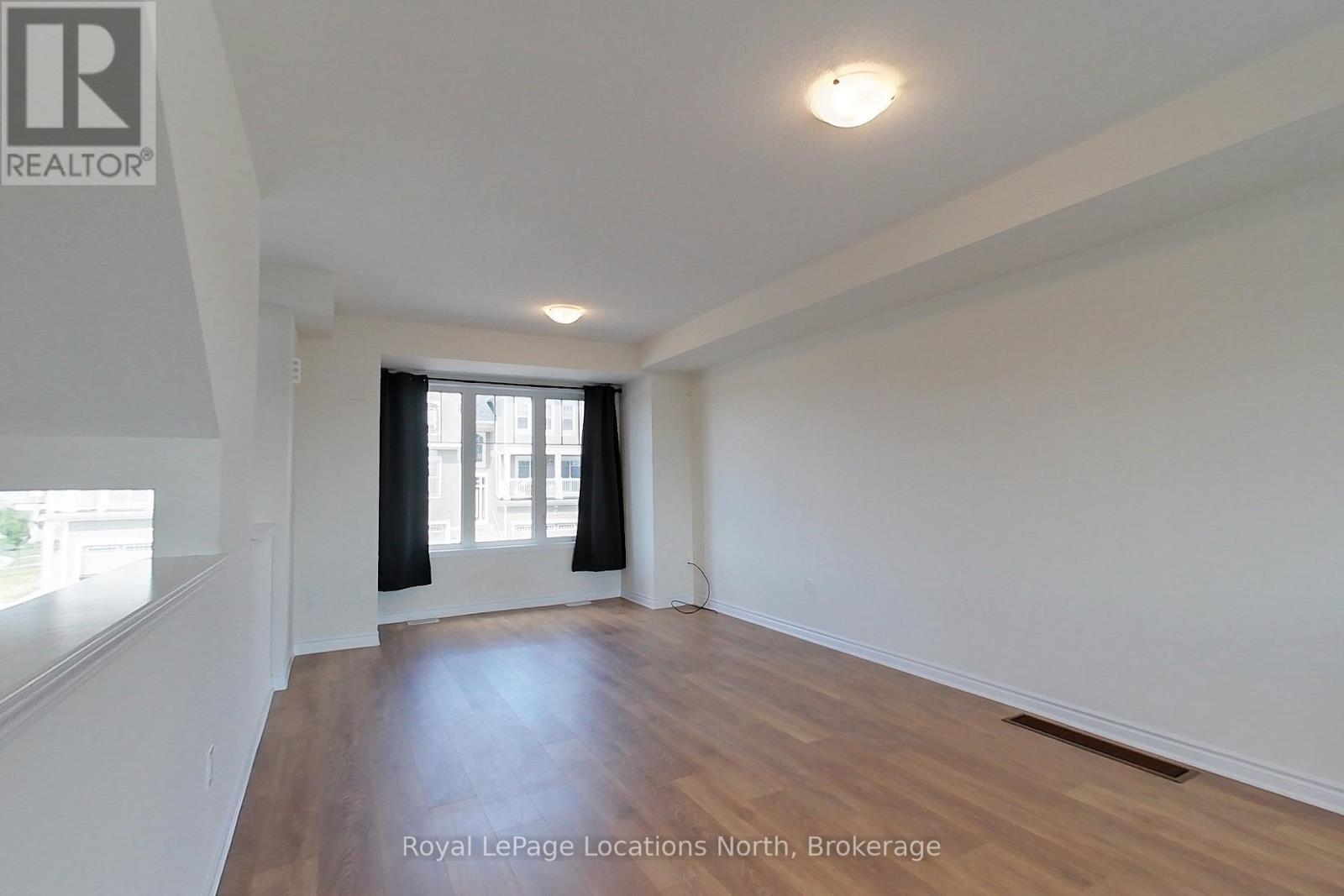 96 Sandhill Crane Drive, Wasaga Beach, Ontario  L9Z 0K4 - Photo 12 - S12534350