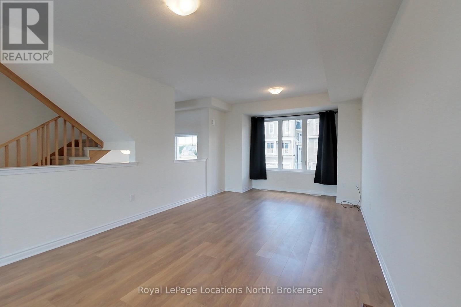 96 Sandhill Crane Drive, Wasaga Beach, Ontario  L9Z 0K4 - Photo 13 - S12534350