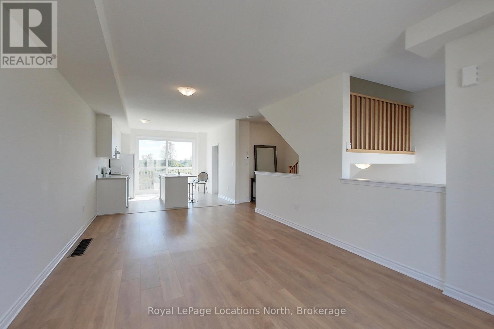 96 Sandhill Crane Drive, Wasaga Beach, Ontario  L9Z 0K4 - Photo 14 - S12534350