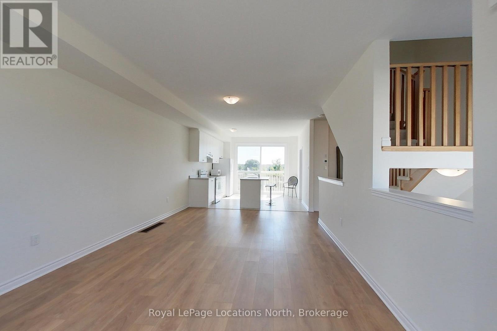 96 Sandhill Crane Drive, Wasaga Beach, Ontario  L9Z 0K4 - Photo 15 - S12534350