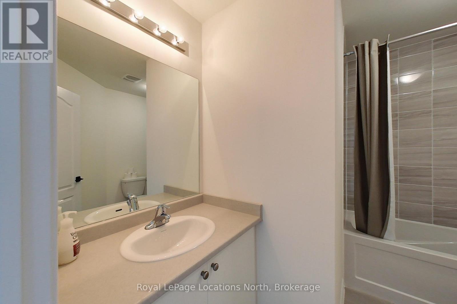 96 Sandhill Crane Drive, Wasaga Beach, Ontario  L9Z 0K4 - Photo 26 - S12534350