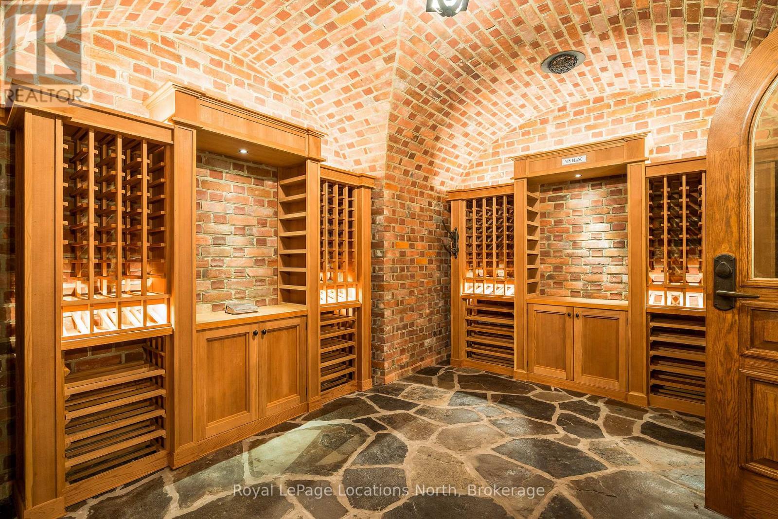 556036 6th Line, Blue Mountains, Ontario  N0H 1J0 - Photo 27 - X12534406