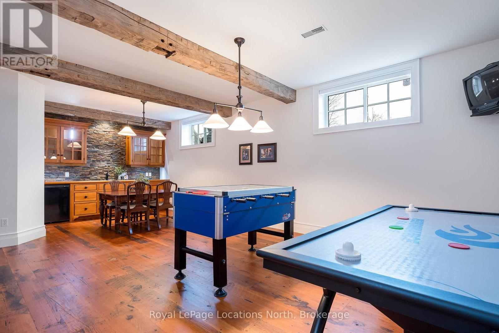 556036 6th Line, Blue Mountains, Ontario  N0H 1J0 - Photo 30 - X12534406