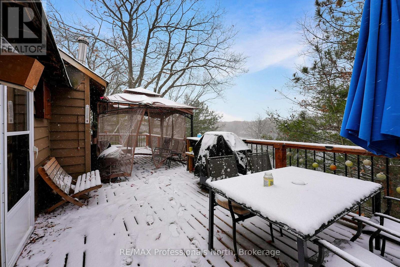 1012 Iroquois Lane, Minden Hills, Ontario  K0M 2K0 - Photo 22 - X12534450