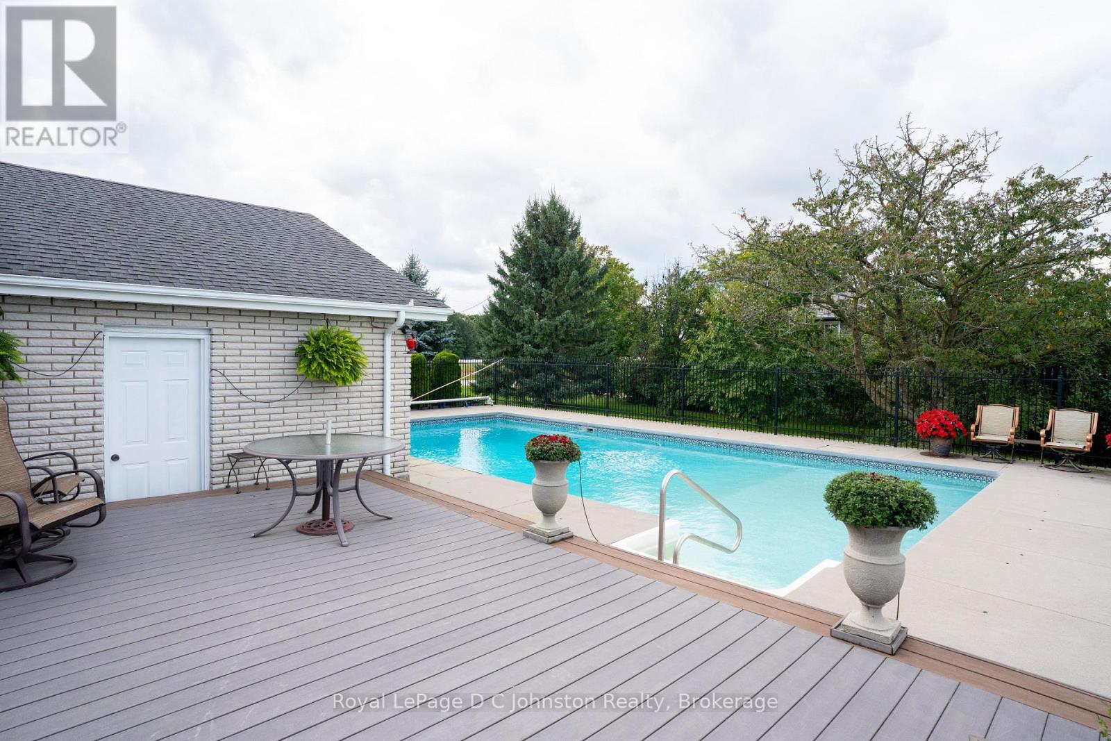 830 Concession 2 Concession W, Saugeen Shores, Ontario  N0H 2C5 - Photo 12 - X12534574