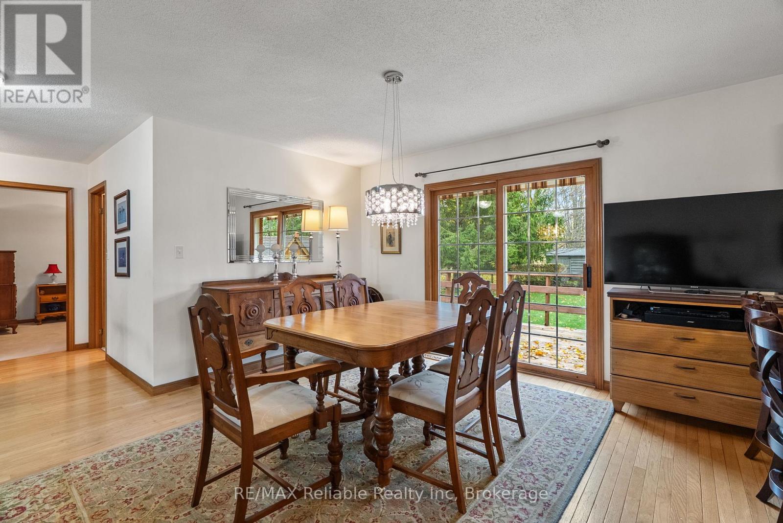 226 Main Street N, Huron East, Ontario N0K 1W0 - Photo 10 - X12534620