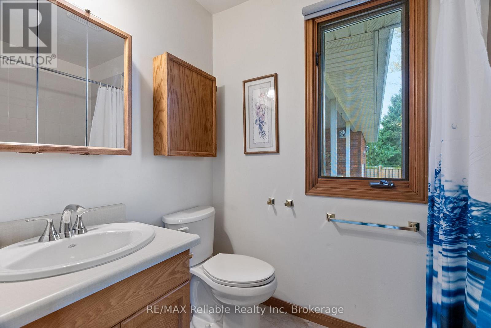 226 Main Street N, Huron East, Ontario N0K 1W0 - Photo 21 - X12534620