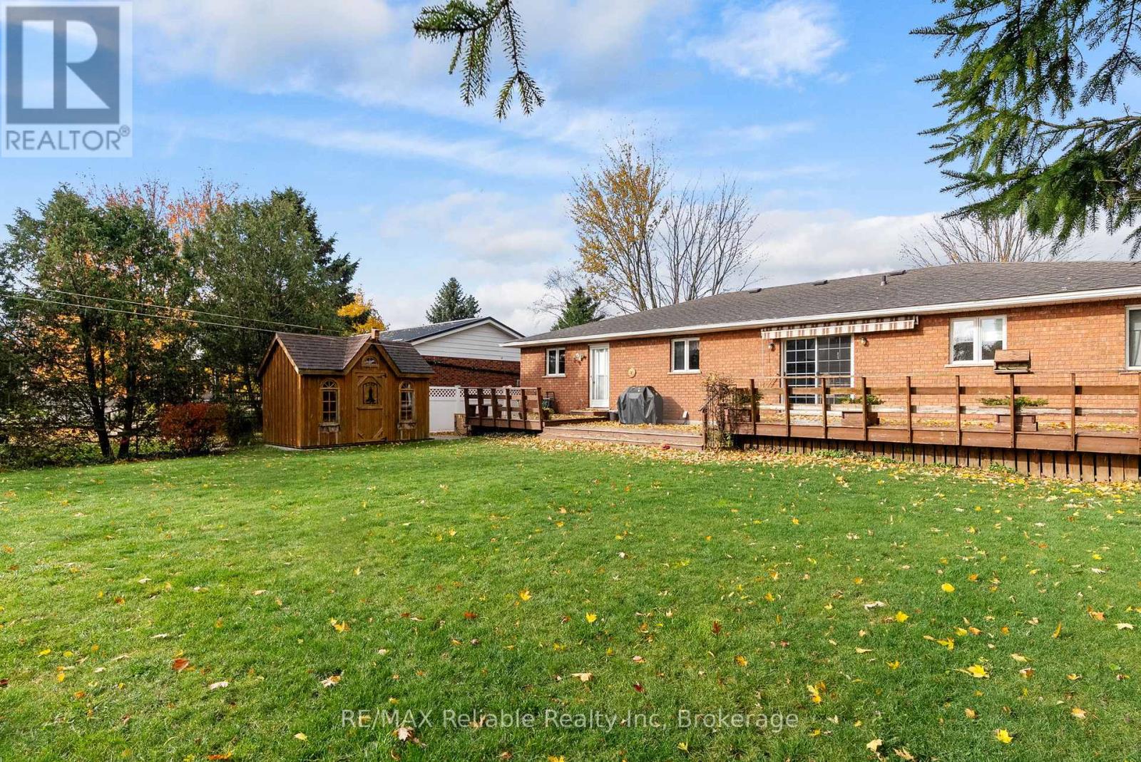 226 Main Street N, Huron East, Ontario N0K 1W0 - Photo 36 - X12534620