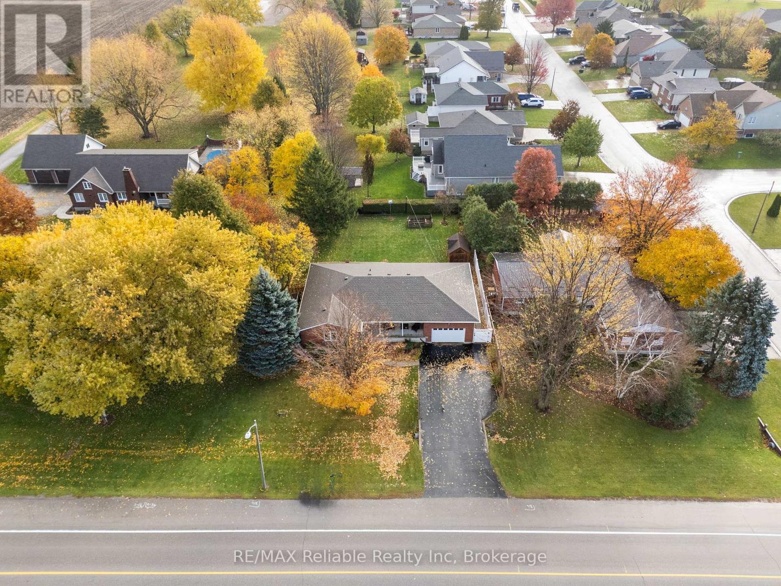 226 Main Street N, Huron East, Ontario N0K 1W0 - Photo 37 - X12534620