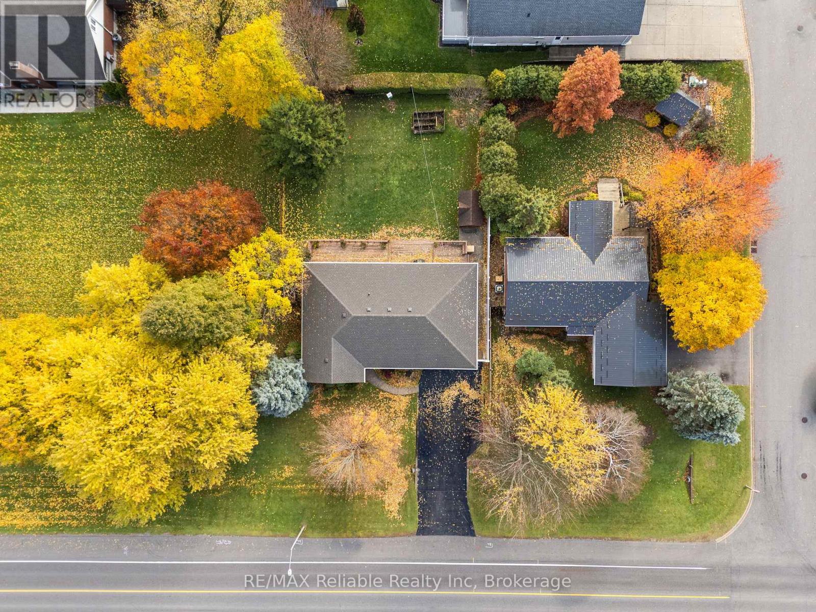 226 Main Street N, Huron East, Ontario N0K 1W0 - Photo 38 - X12534620