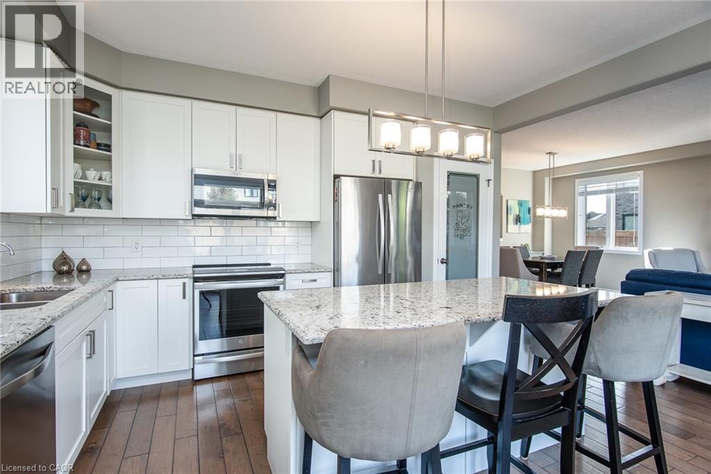 597 Sundew Drive, Waterloo, Ontario  N2V 0B9 - Photo 10 - 40785157