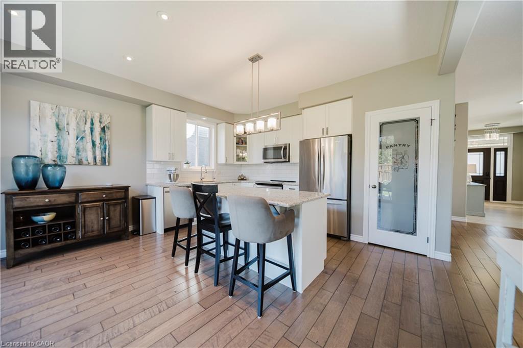 597 Sundew Drive, Waterloo, Ontario  N2V 0B9 - Photo 13 - 40785157