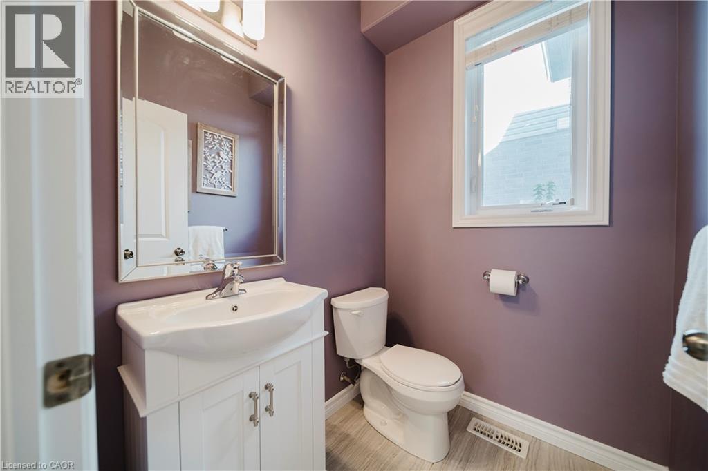 597 Sundew Drive, Waterloo, Ontario  N2V 0B9 - Photo 16 - 40785157