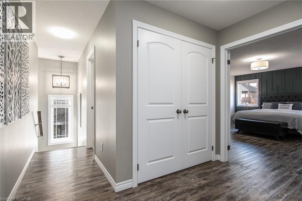 597 Sundew Drive, Waterloo, Ontario  N2V 0B9 - Photo 23 - 40785157