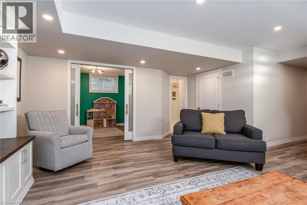 597 Sundew Drive, Waterloo, Ontario  N2V 0B9 - Photo 32 - 40785157