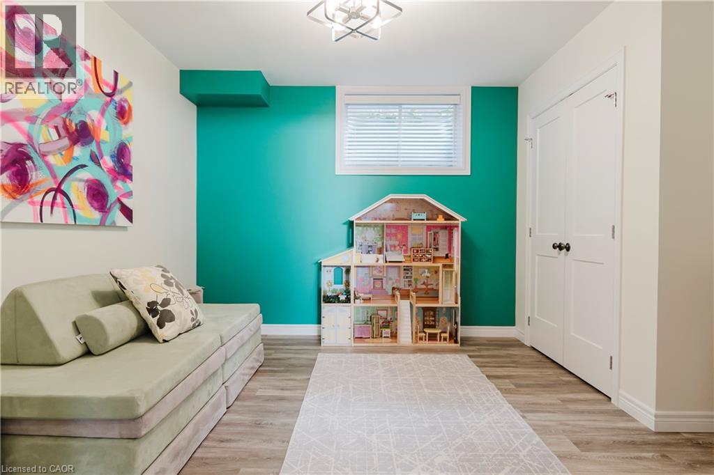 597 Sundew Drive, Waterloo, Ontario  N2V 0B9 - Photo 35 - 40785157