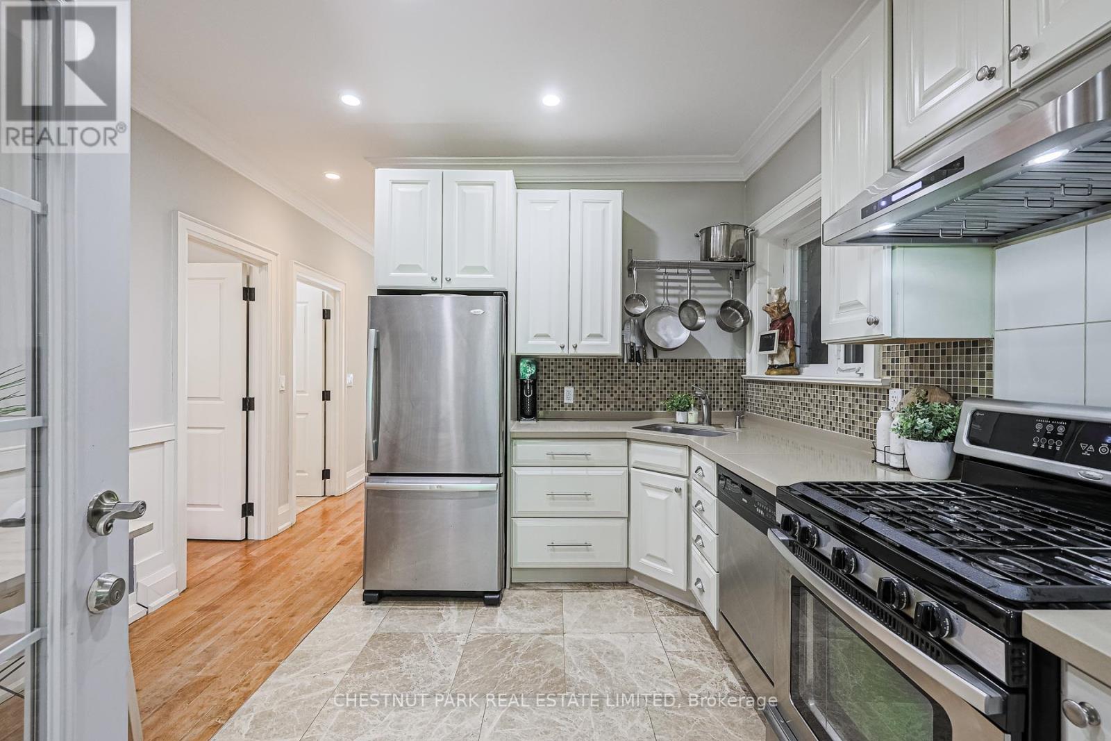 130 Keewatin Avenue, Toronto, Ontario  M4P 1Z8 - Photo 11 - C12534436