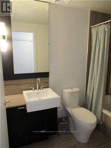 2210 - 88 Blue Jays Way, Toronto, Ontario  M5V 0L7 - Photo 6 - C12534448